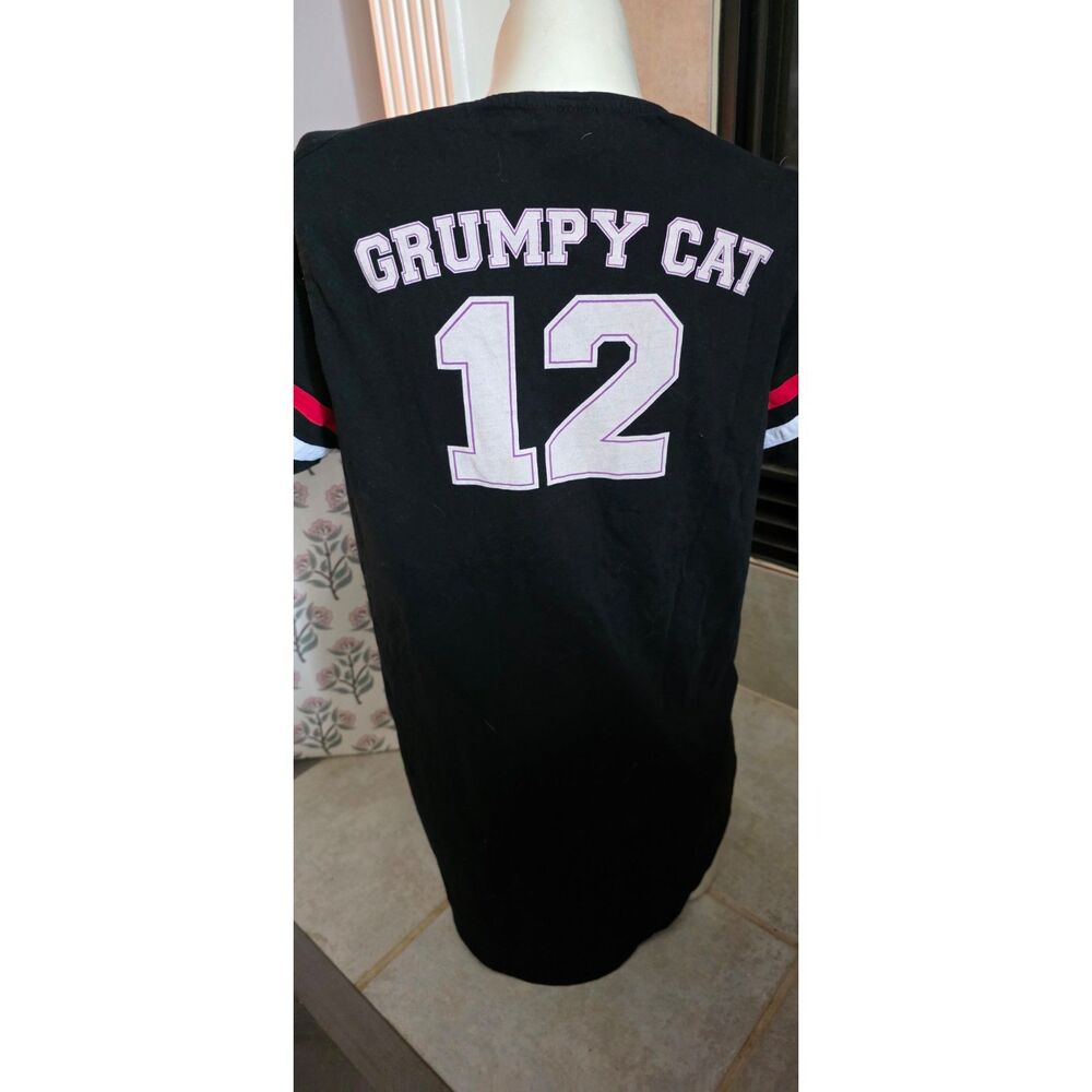 Grumpy Cat "12" Hockey Style Jersey XL
